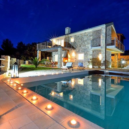 Amazing Villa Ele Zaton  Luaran gambar