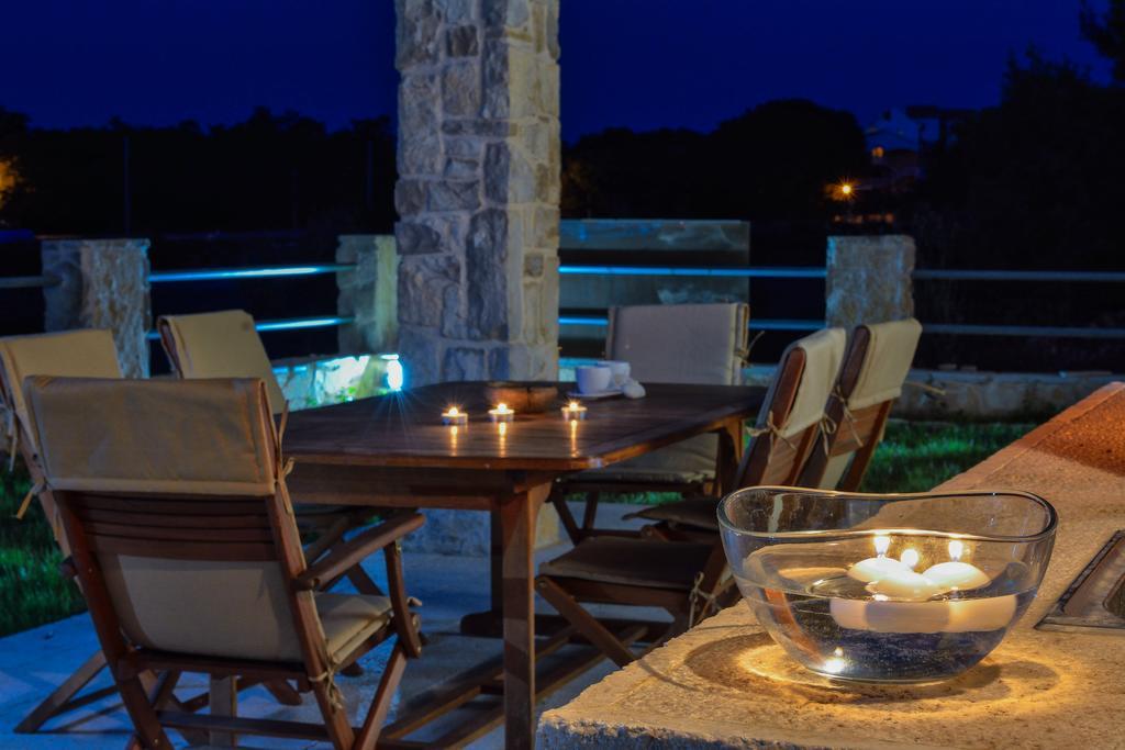 Amazing Villa Ele Zaton  Luaran gambar