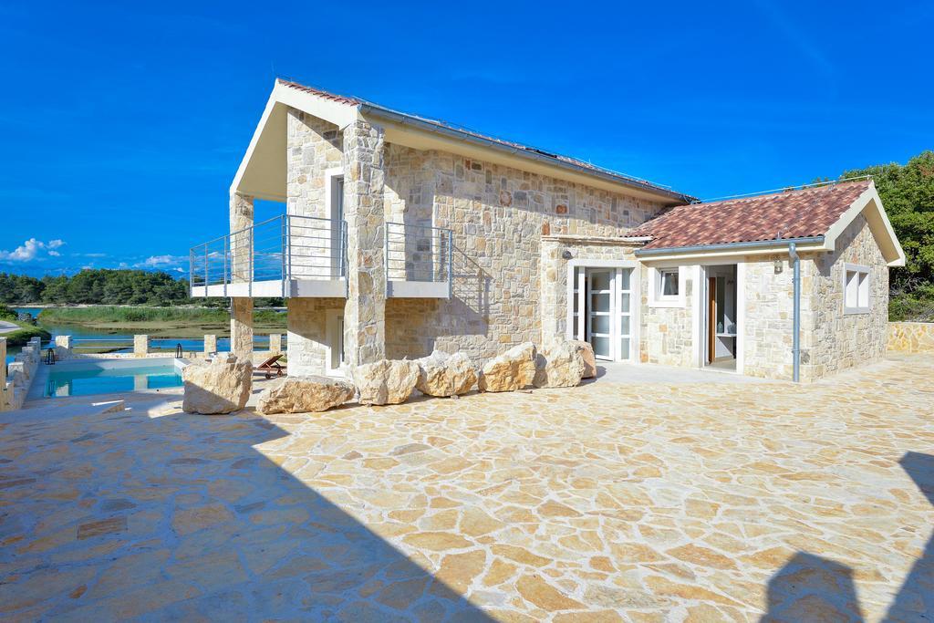 Amazing Villa Ele Zaton  Luaran gambar