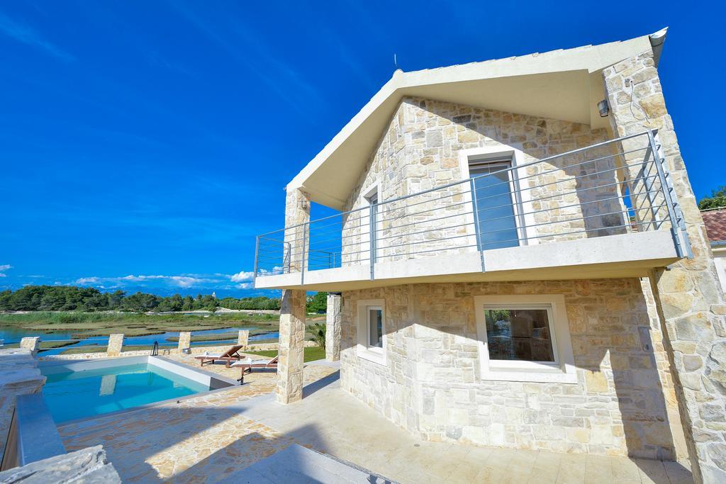 Amazing Villa Ele Zaton  Luaran gambar